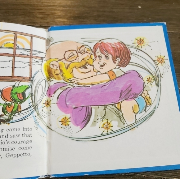 Vintage 70s Pinocchio Children's Picture Book - Picture 3 of 9